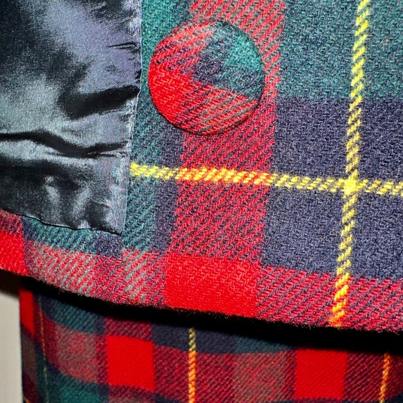 Pendleton 1960's Red Plaid Suit with Mini Skirt - Fits S-M - Picture 8 of 14
